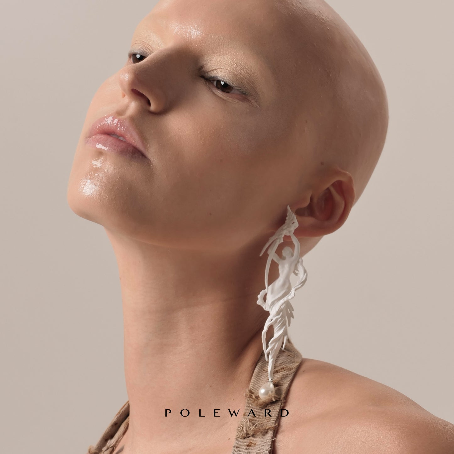 Pendiente etéreo de la serie YamSuph