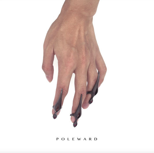 Anillo para la punta del dedo de la serie Ciudad Corazón Demoniaco