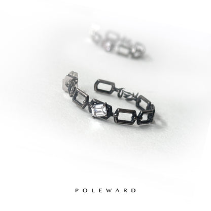 Chain Orbit Earrings