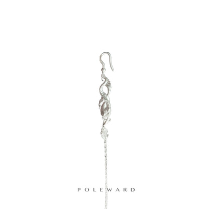 YamSuph series Water Horse Chain Earring