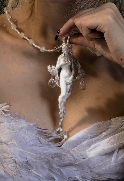 YamSuph series Ἀφρός necklace