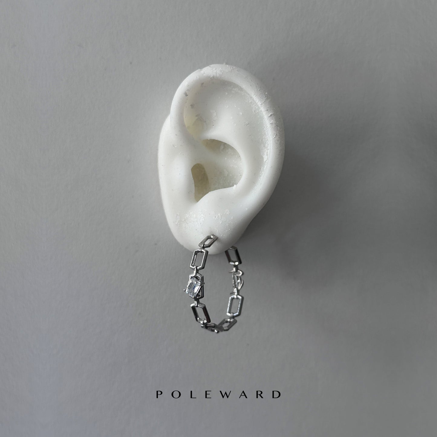 Chain Orbit Earrings